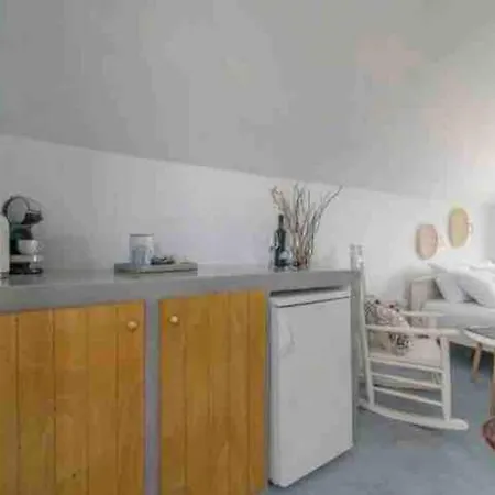 Jaccuzzi Romantic In Firostefani,sea View! Apartment